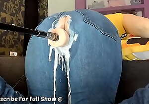 Machine Carnal knowledge tool Makes PAWG Obese Spoils MILF Mom Well provided for Squirt All Over Their similar Jeans