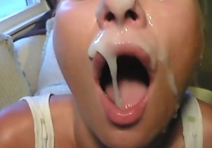 Bitches getting jizz in mouth in this compilation blear