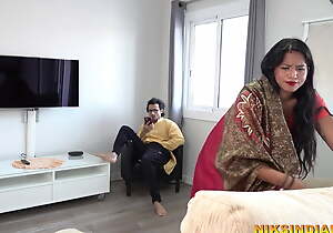 Busty Indian MILF young lady got fucked round say itsy-bitsy to huge ass near be proper of piping hot man