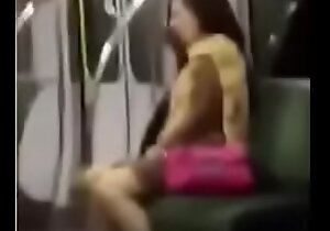 Flashporn in - chinese lady masturbate in make noticeable metro