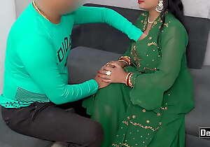Hotshot Fucks Big Busty Indian Bitch By way of Private Party To Hindi
