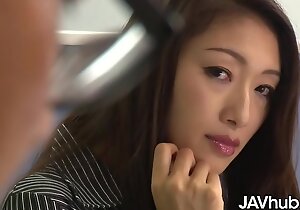 JAVHUB Reiko Kobayakawa will do anything for a raise