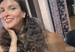 That babe didn't know if That babe could with regard to a blowjob and I helped her. ***(SHORT)***
